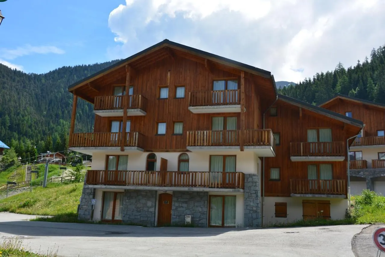*** Appart hôtel Vacancéole - Résidence Les Chalets de la Ramoure Valfrejus France