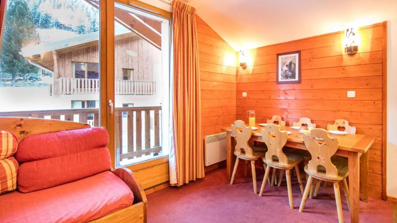 Vacancéole - Résidence Les Chalets de la Ramoure Valfrejus 3*,  France