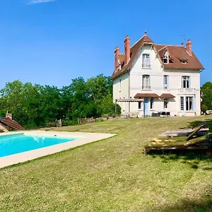Bed & Breakfast Holiday Home Villa Castel Marie Louise