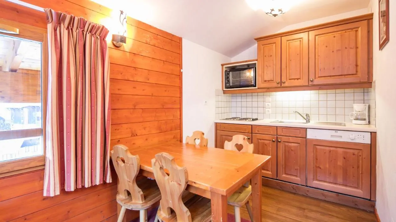 Vacanceole - Residence Les Chalets De La Ramoure Valfrejus 3*,  France